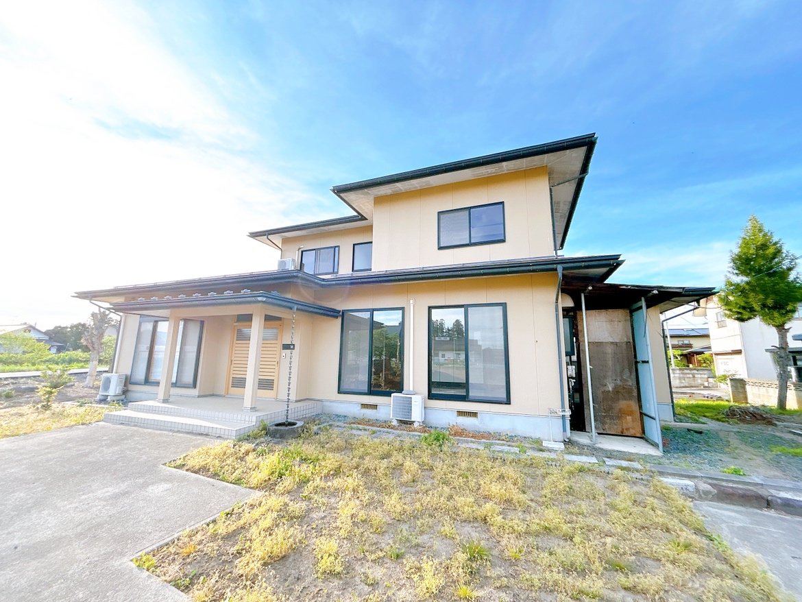 山形市中野　中古住宅　